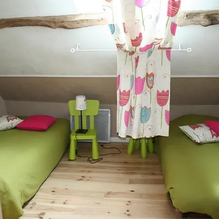 La Guichardiere * Vay